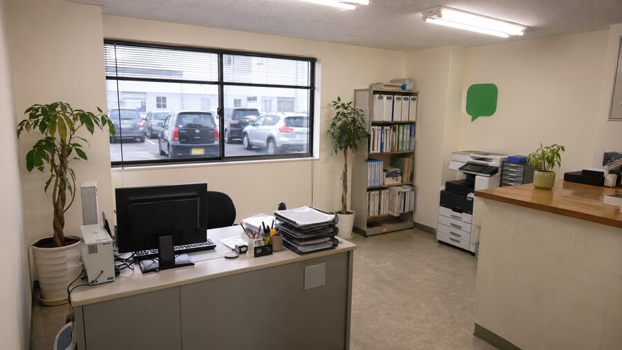 東海くるま買取本舗の事務所